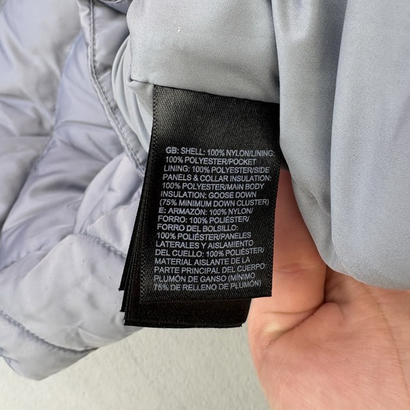 North Face Vest Womens Medium Silver 550 Puffer Goose Down Quilted Jacket Zip - Picture 8 of 12